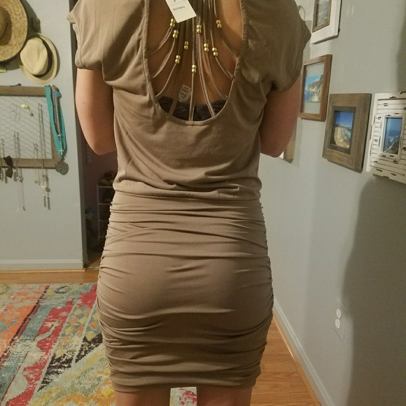 Dress - Picture 4 of 4